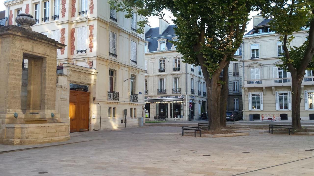 The Absolute Center Of Reims Hotel Eksteriør billede